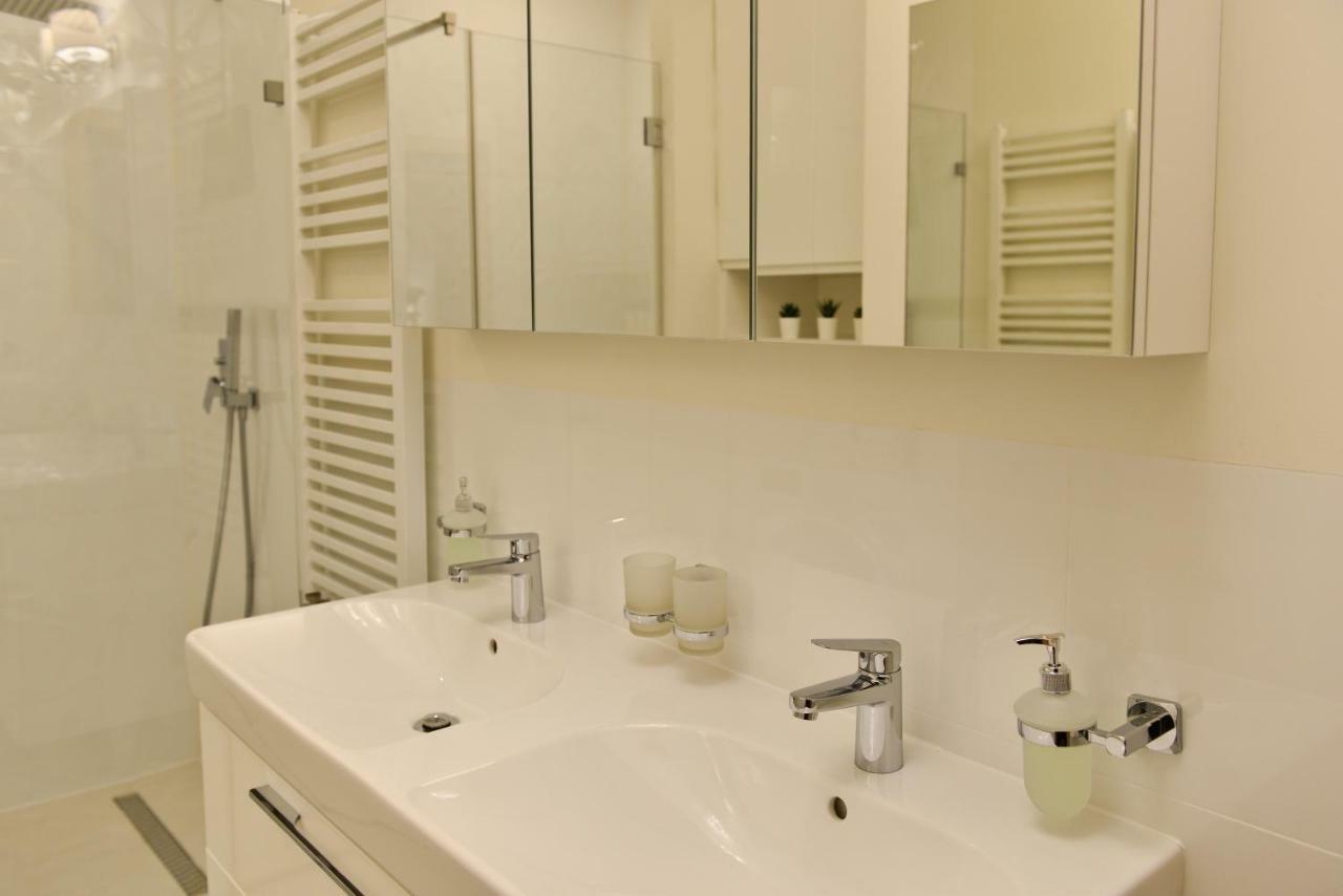 La Gioia Elegant Spacious Apartment Krakau Buitenkant foto
